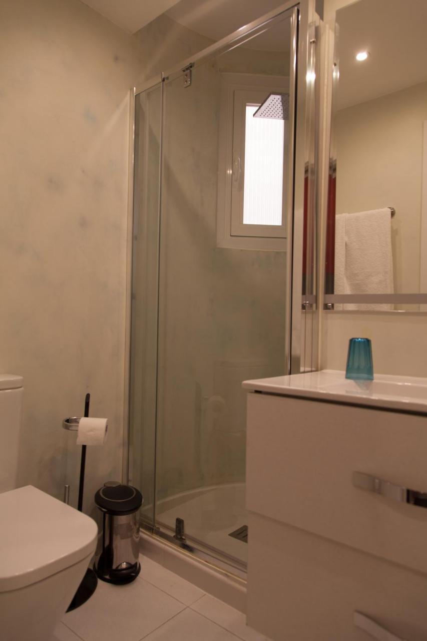 מדריד Apartamento Garcia Paredes Solo Adultos מראה חיצוני תמונה